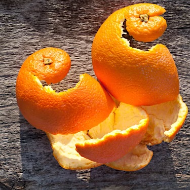 Why You Shouldn’t Throw Your Orange Peels Away