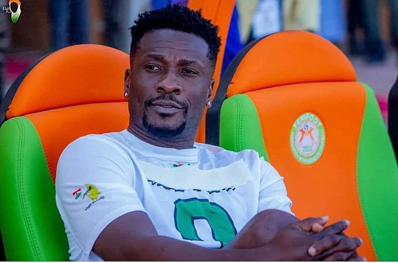 “You Are Cowards, You Betrayed Me” – Asamoah Gyan Slams Former Black Stars Teammates